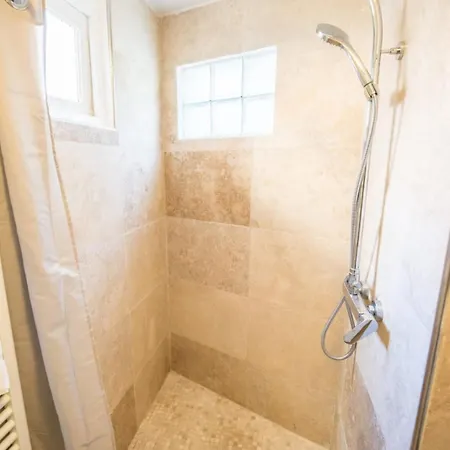 Serafini - Historic Center Modern - By Tgb Apartment *